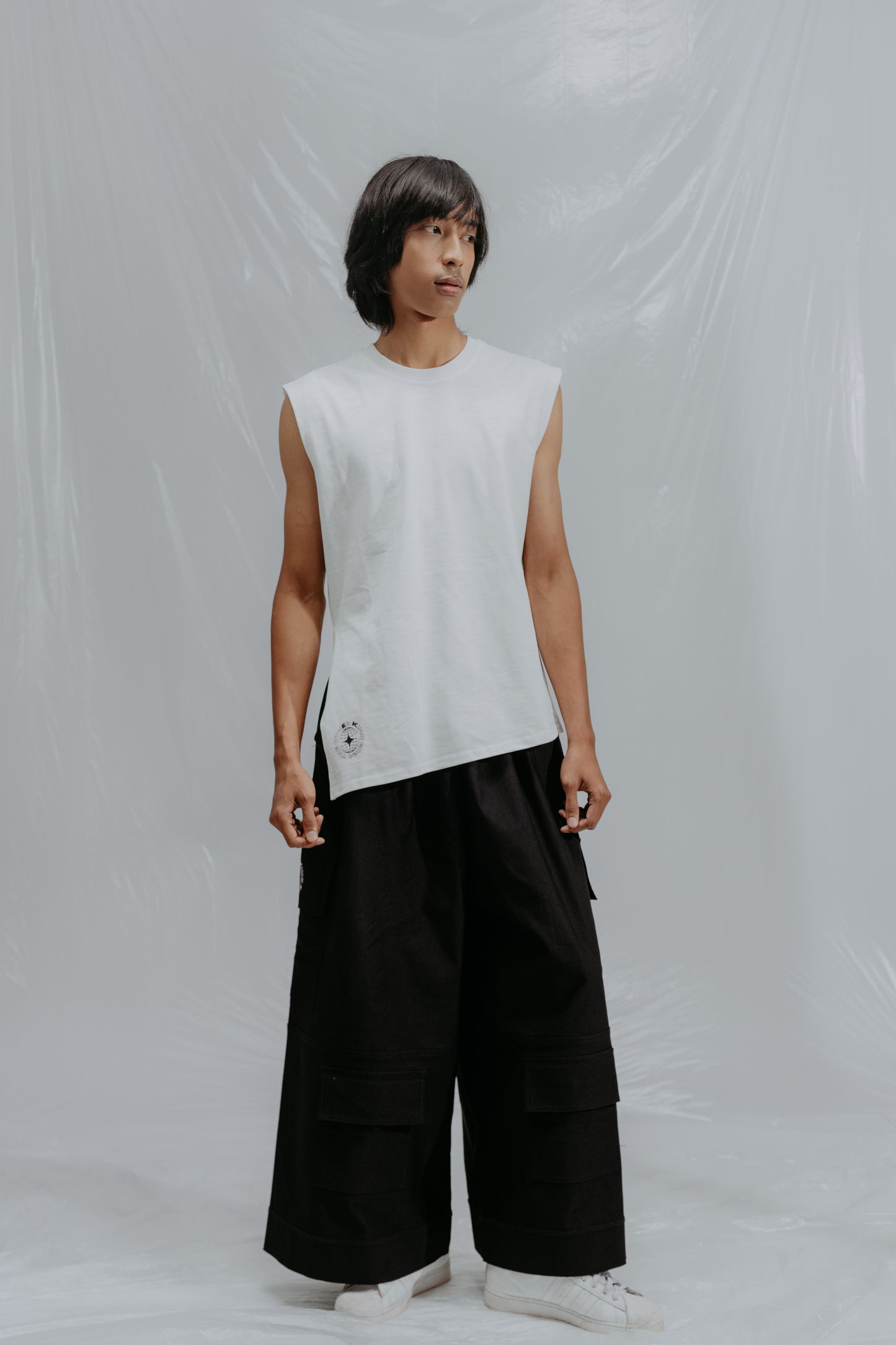 Space Singlet White