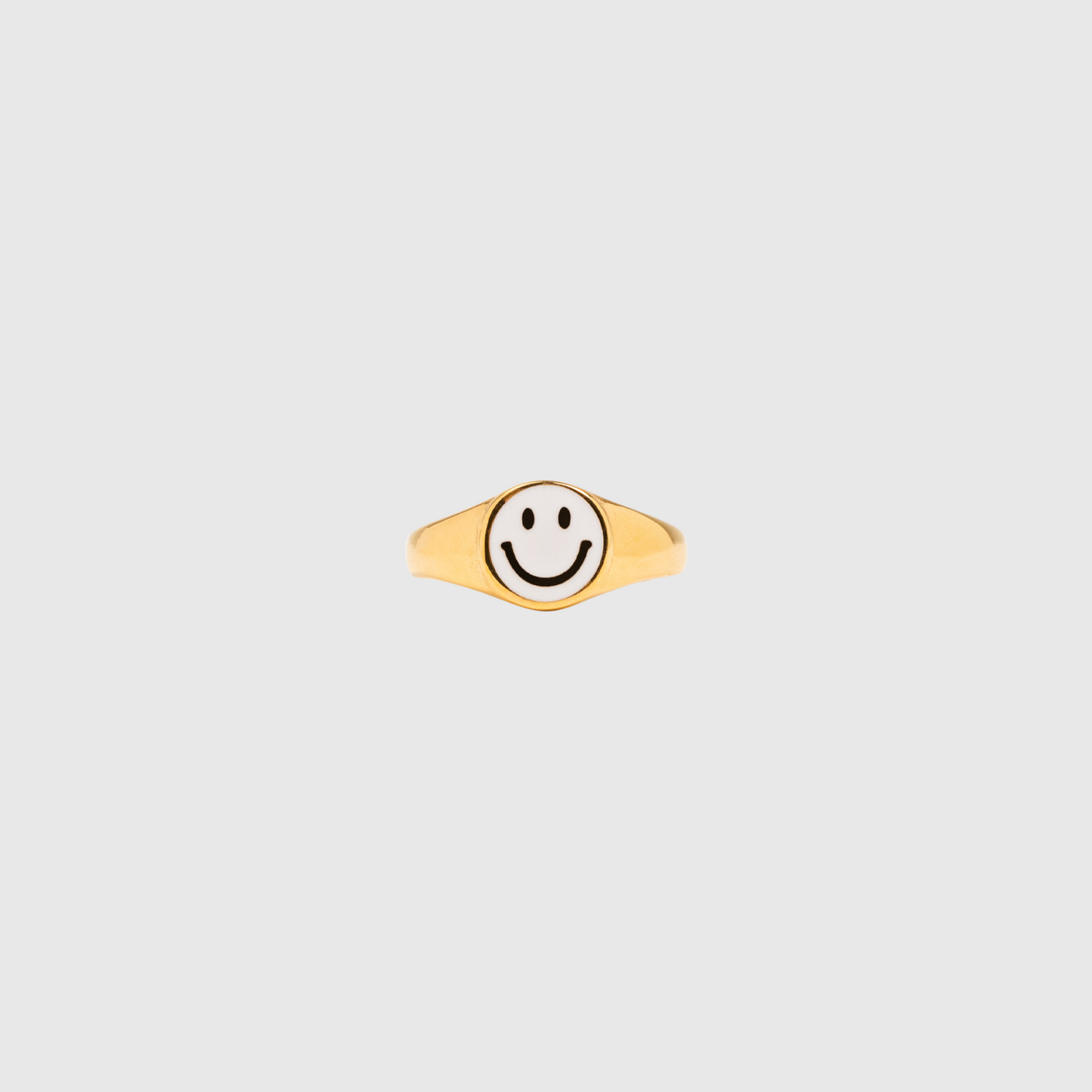 Smiley White Ring Gold