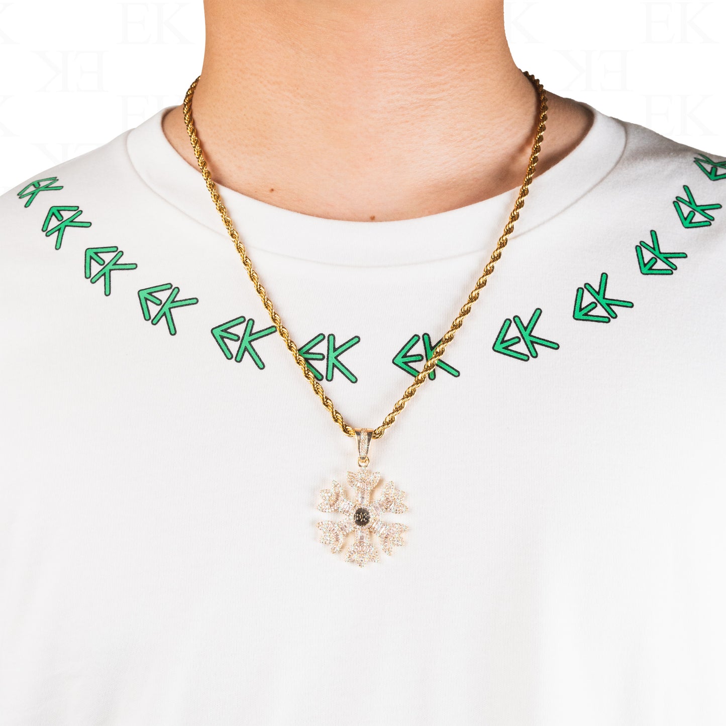 Icy Frost Necklace Gold