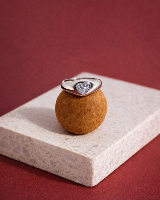 Maison Signet Ring