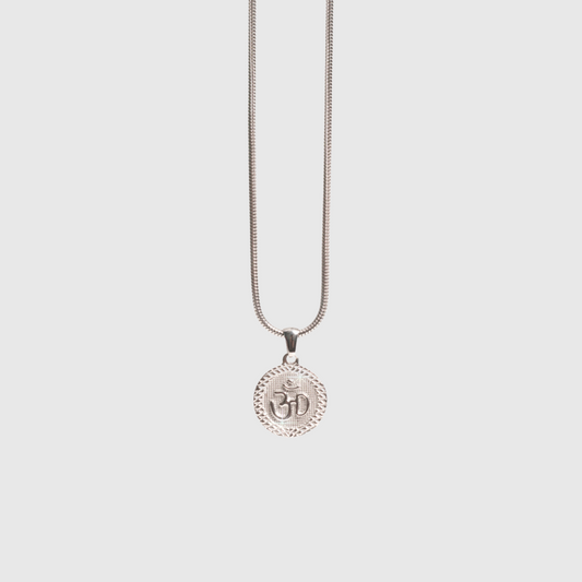Om Pendant Chain Silver